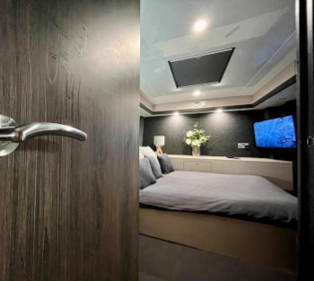 Ski holiday, sleeper bus