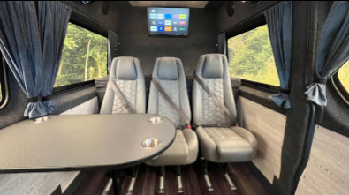 Winter holiday, van, rental rates
